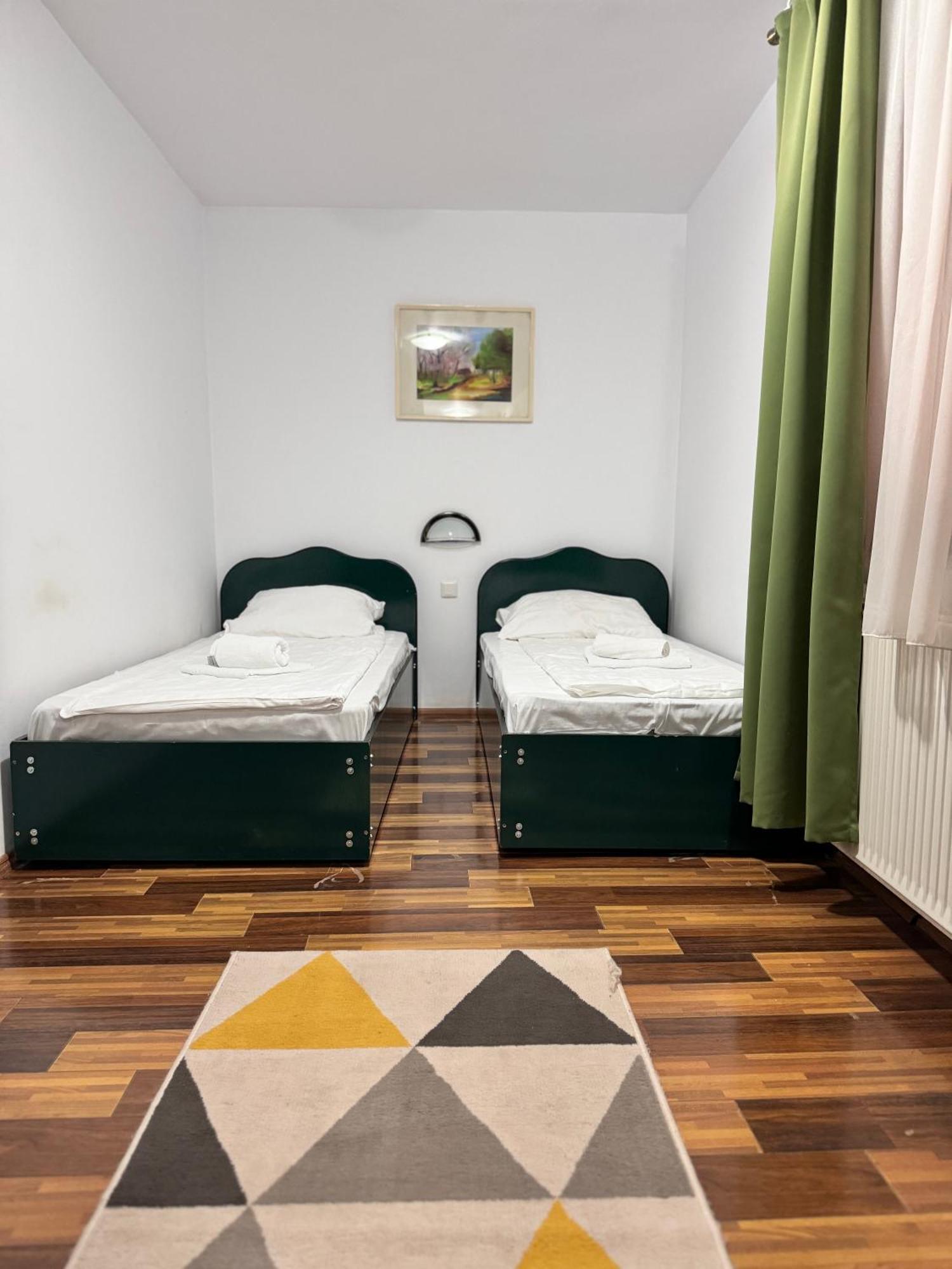 Complex Select Otel Mediaş Dış mekan fotoğraf