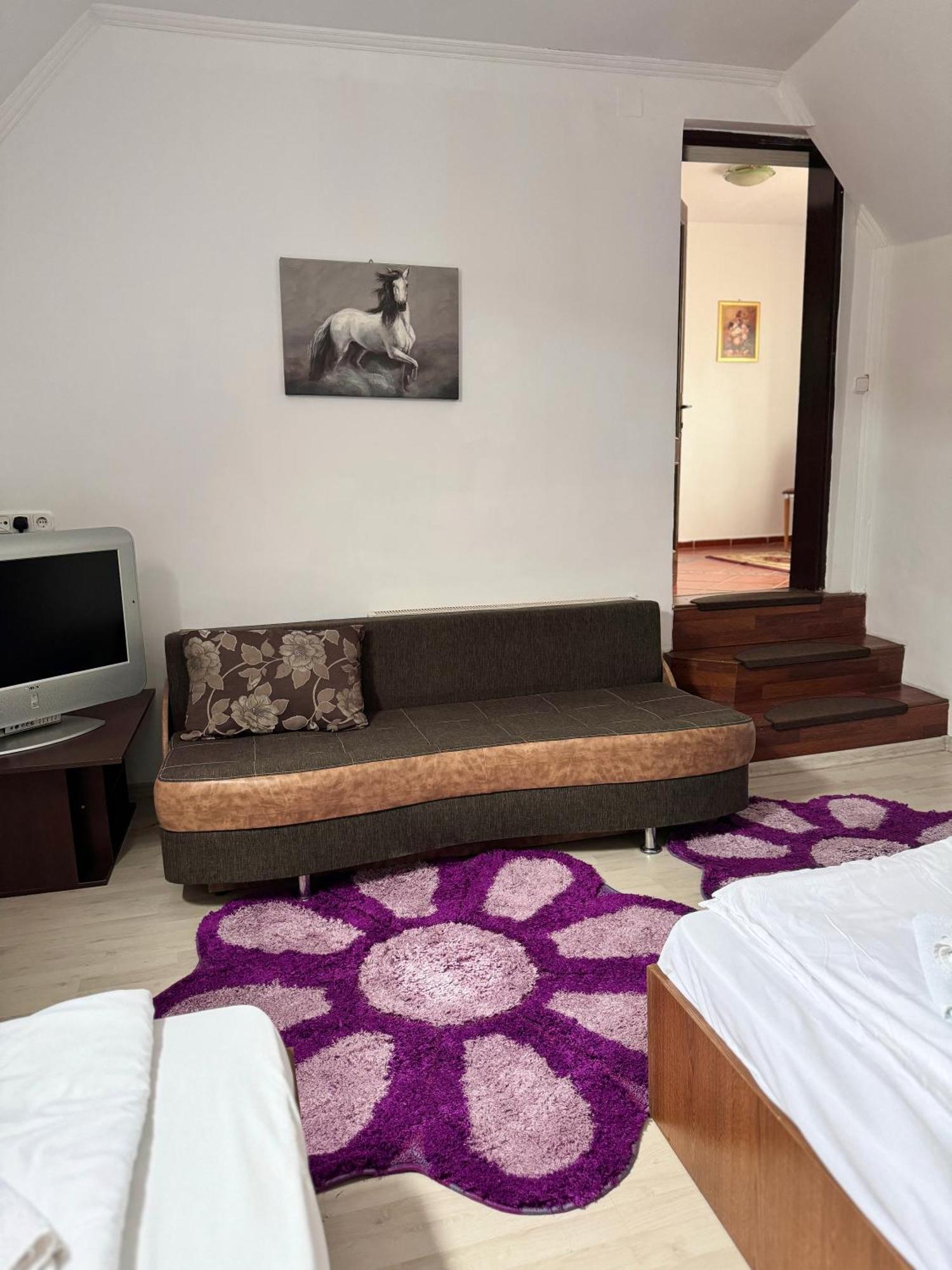 Complex Select Otel Mediaş Dış mekan fotoğraf